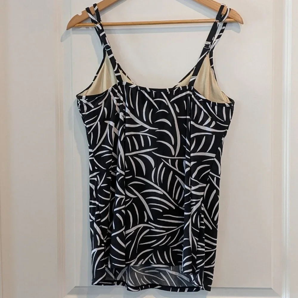 Miraclesuit Tankini Top Women's 16 Underwire Swim Top Hard to be Leaf Malibu - Picture 4 of 11